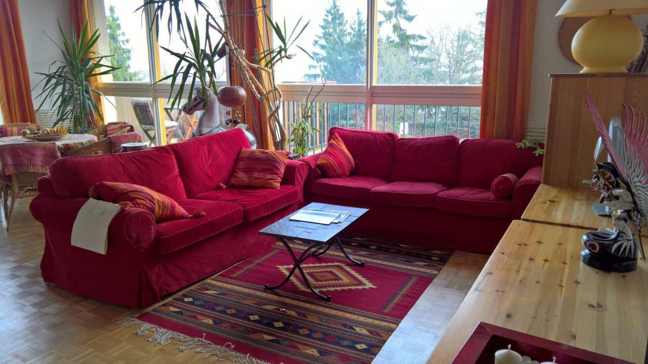 Appartement Meublé Garches Extérieur photo